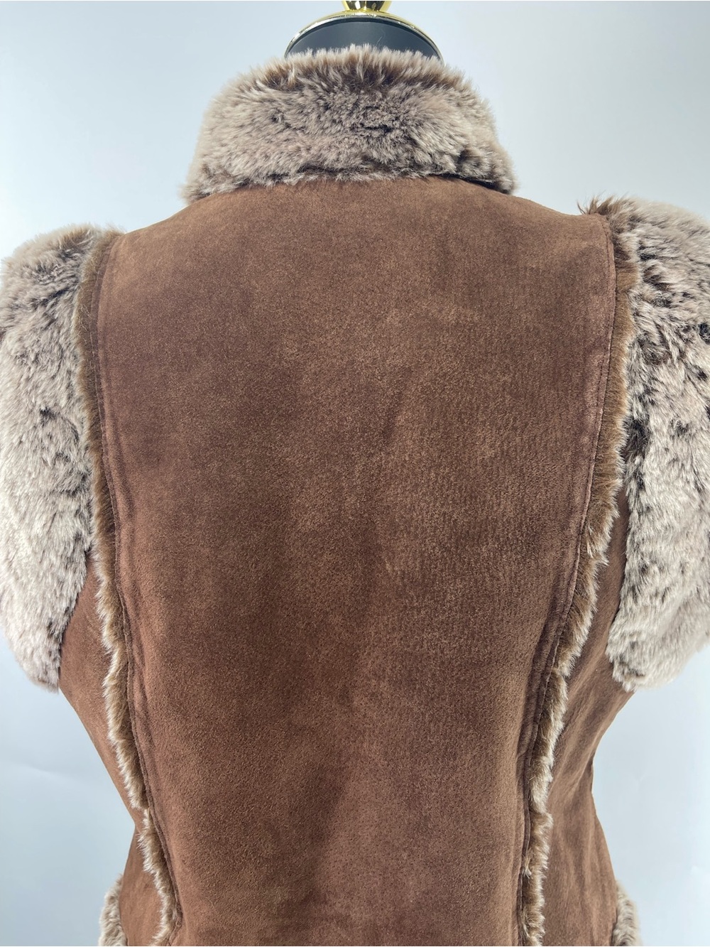 Live a Little Brown Leather Faux Fur Trim Western Cowgirl Vest Size Large - Picture 6 of 15
